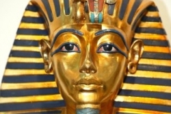 maska faraona Tutanchamona