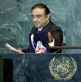 Prezident Zardárí hovoří v OSN.