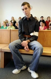 Zeman byl odsouzen k 12 letům vězení s dozorem.